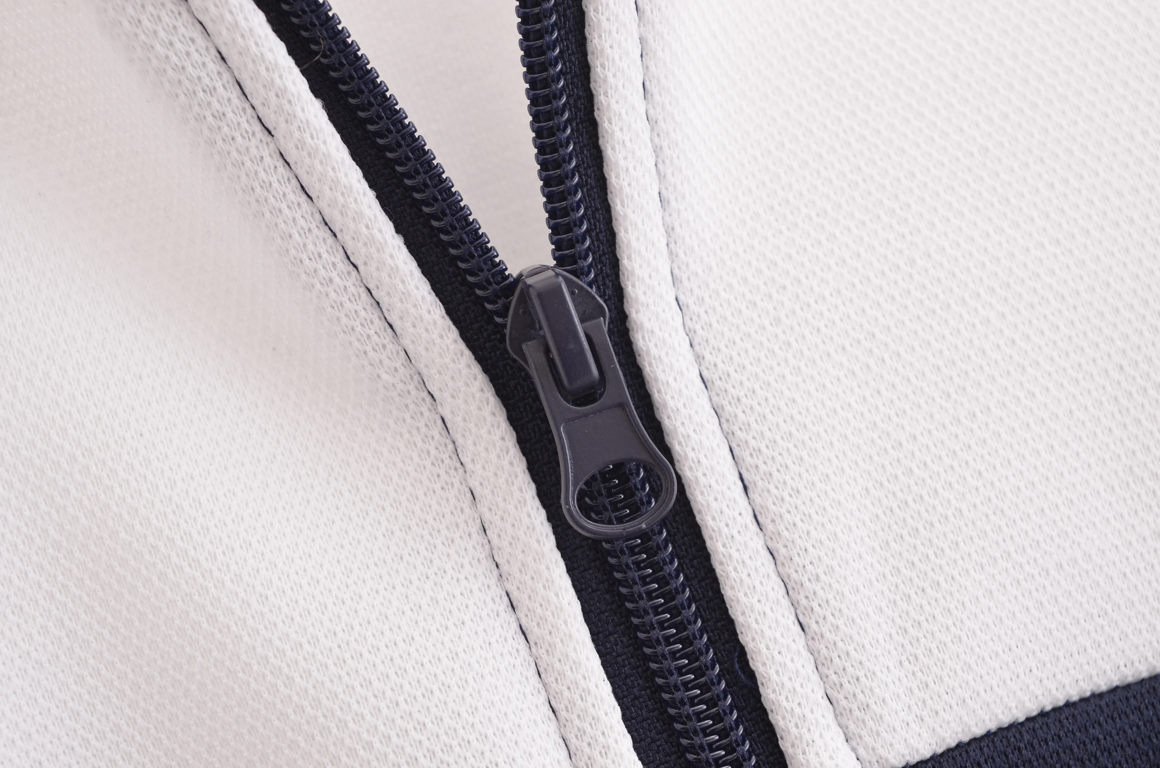 KONDALA женский полосатый костюм из полиэстера