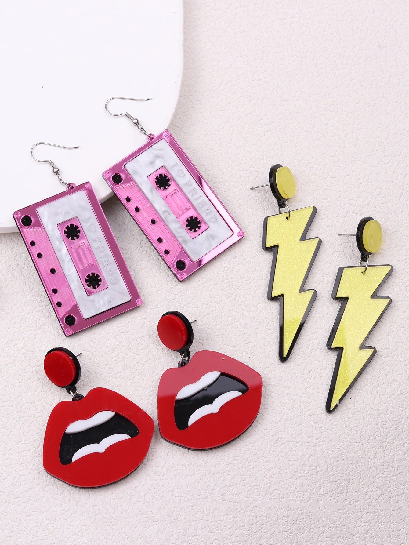 1 пара крупных ярко-красных акриловых сережек с молнией подходят для женщин