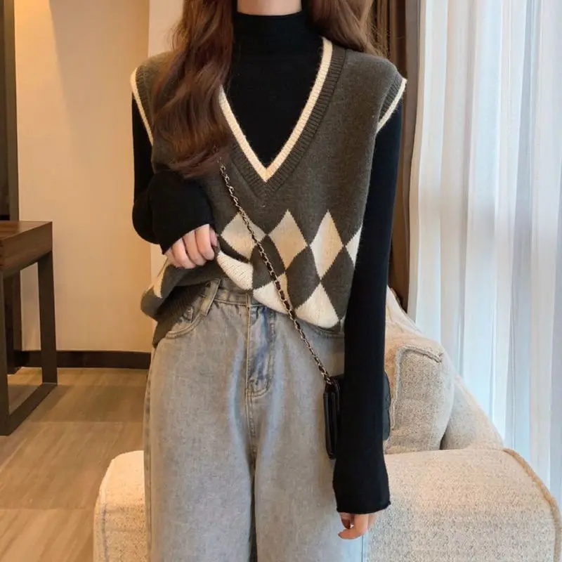 

Sweater Vests Women Argyle Preppy Style Design Loose College Girls Sleeveless Knitting Young Ins V-neck Vintage Waistcoat Z82