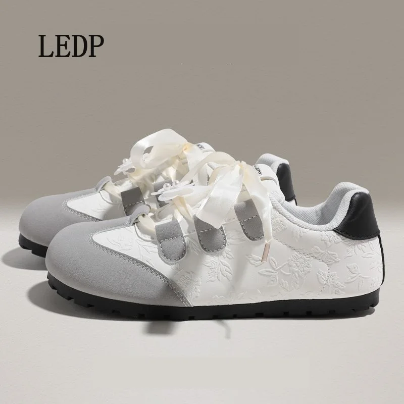 LEDP бренд Бабочка индивидуальный Печатный кампус немецкий обучение обувь для