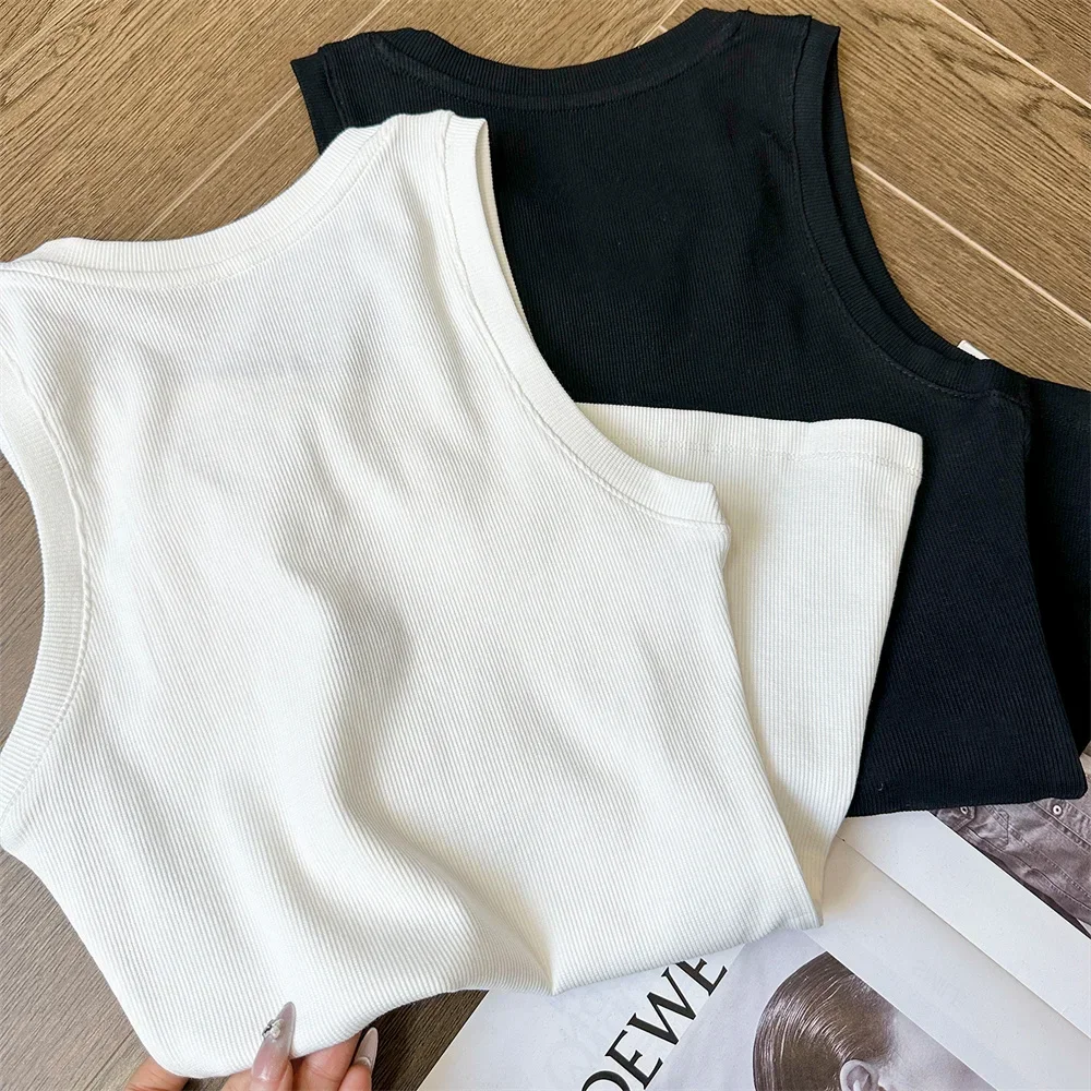 Майка женская с вышивкой Луны пикантный жилет в рубчик без рукавов однотонная