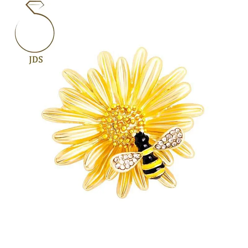 

Luxury Brand Brooch Women Jewelry Dripping Oil Rhinestones Sweet Daisy Bee Brooch Female Matte Corsage Coat Access Dropshopping