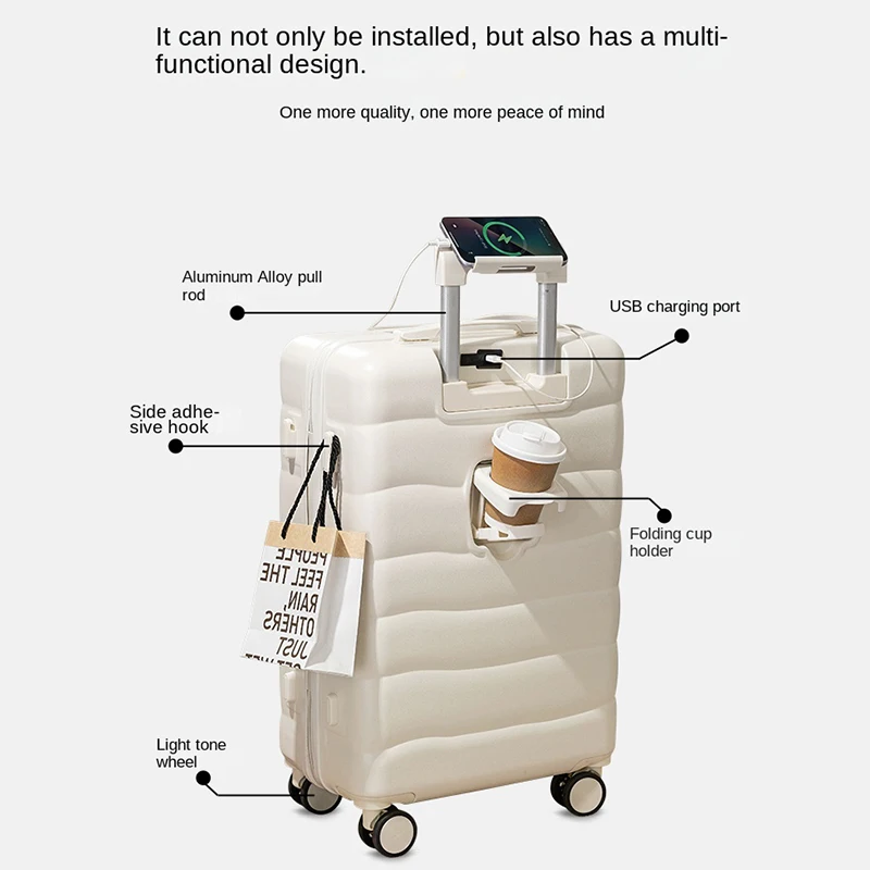 Чемодан дорожный на колесиках