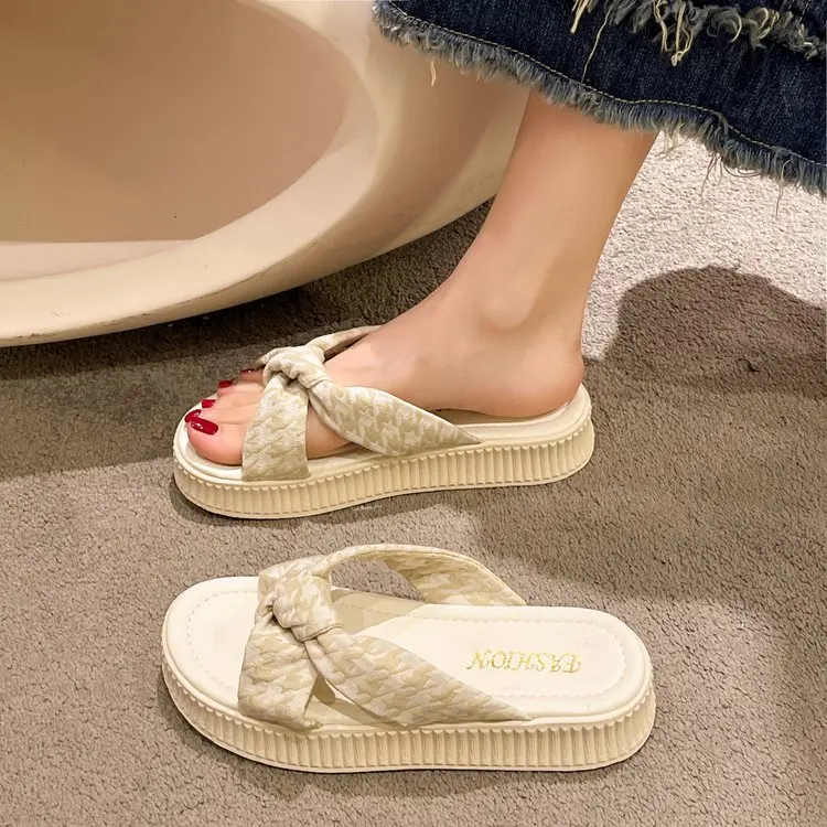 

House Slippers Platform Summer Women's Shoes Low Pantofle Slides Fashion Shale Female Beach 2023 Luxury Flat Sabot Rubber Rome F