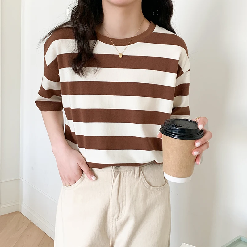 

Striped Woman Tshirts Y2k Tops Summer 2022 New Harajuku Clothing O-Neck Cotton Office Casual Korean Fashion Black Tees