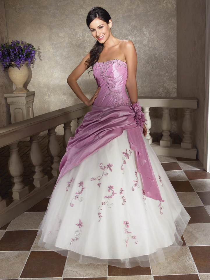 In Stock New Taffeta Tulle Embroidery Lilac Cheap Quinceanera Dresses 2018 Girls 16 Years Old Dress