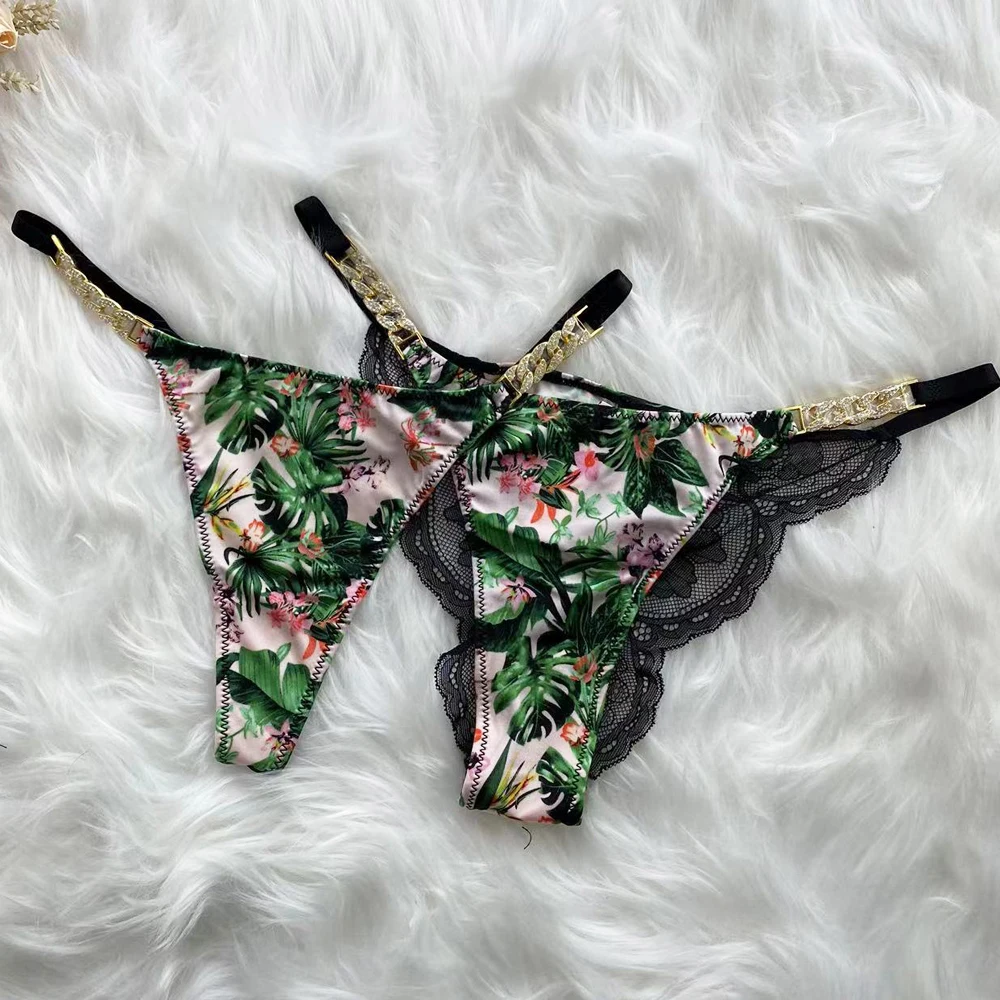 New women's underwear thong two pieces sexy low waist rhinestone women's thong women's underwear free shipping