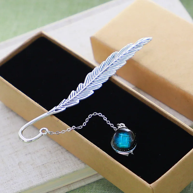 

Creative Noctilucent 12 Constellation Bookmark Metal Pendant student teacher gift box set for books school supplies stationery