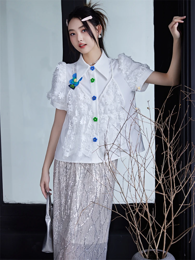 

Женский комплект из двух предметов, белая рубашка с цветочным принтом и юбка с серебряными бусинами в китайском стиле