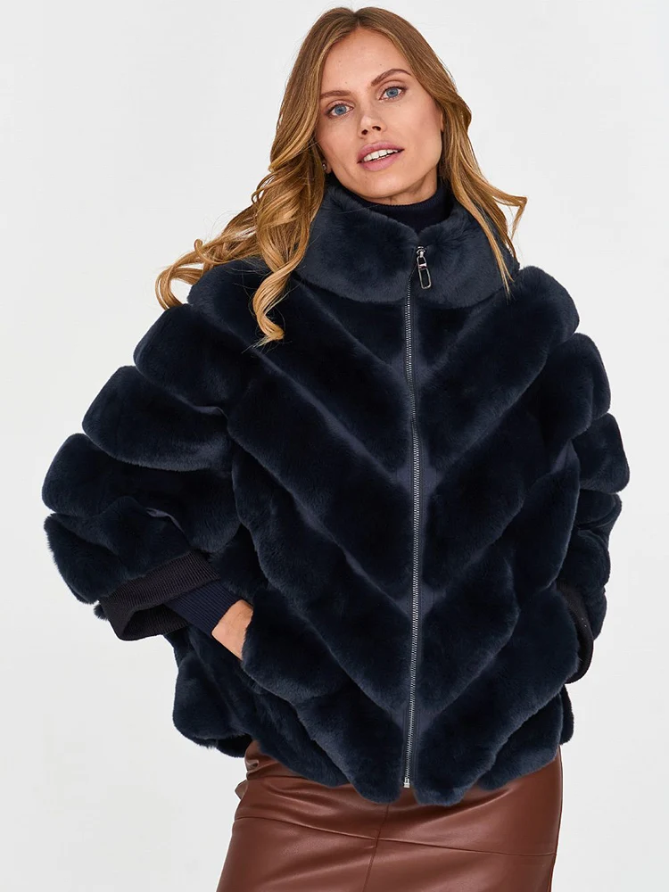 Faux Fur Coat Women 2022 Winter New Fashion Fluffy Thick Warm Artificial Fox Fur Jacket Female Elegant Oversize Outwear Clothing