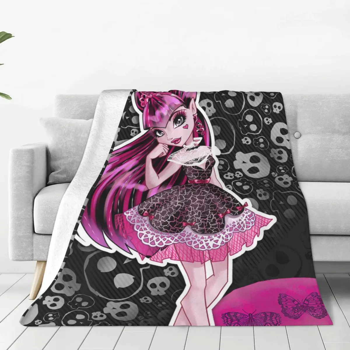 

Monster High Draculaura Knitted Blankets Flannel Gothic Cartoon Lightweight Thin Throw Blanket for Outdoor Travel Bedroom Quilt