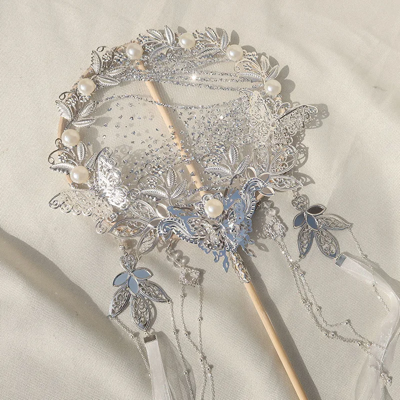 

2021 chinese style handmade round fan ancient style long handle tassel palace fan classical hanfu decorative accessory fan