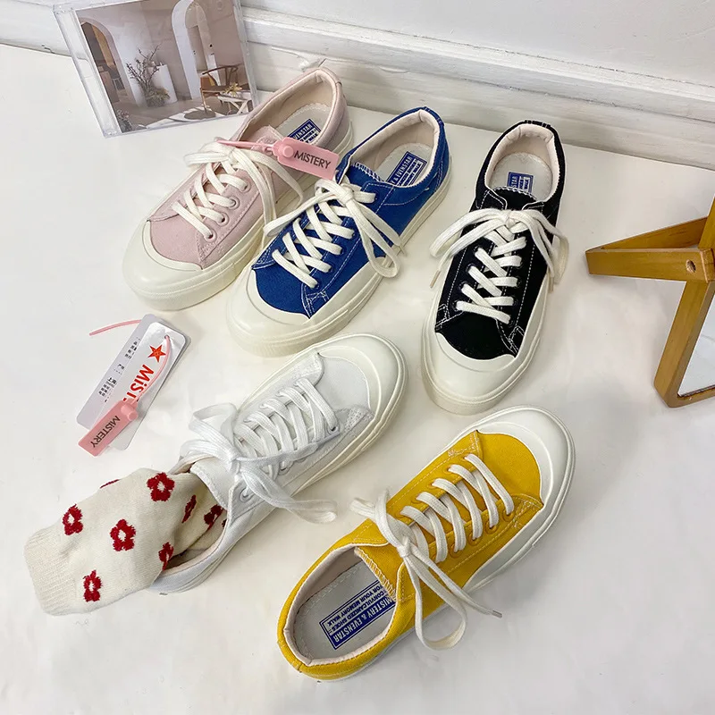 Canvas Shoes Women Designer Sneakers Fashion Women Flats Lace-up Fashion Ladies Casual Shoes Female Platform Vulcanized Shoes