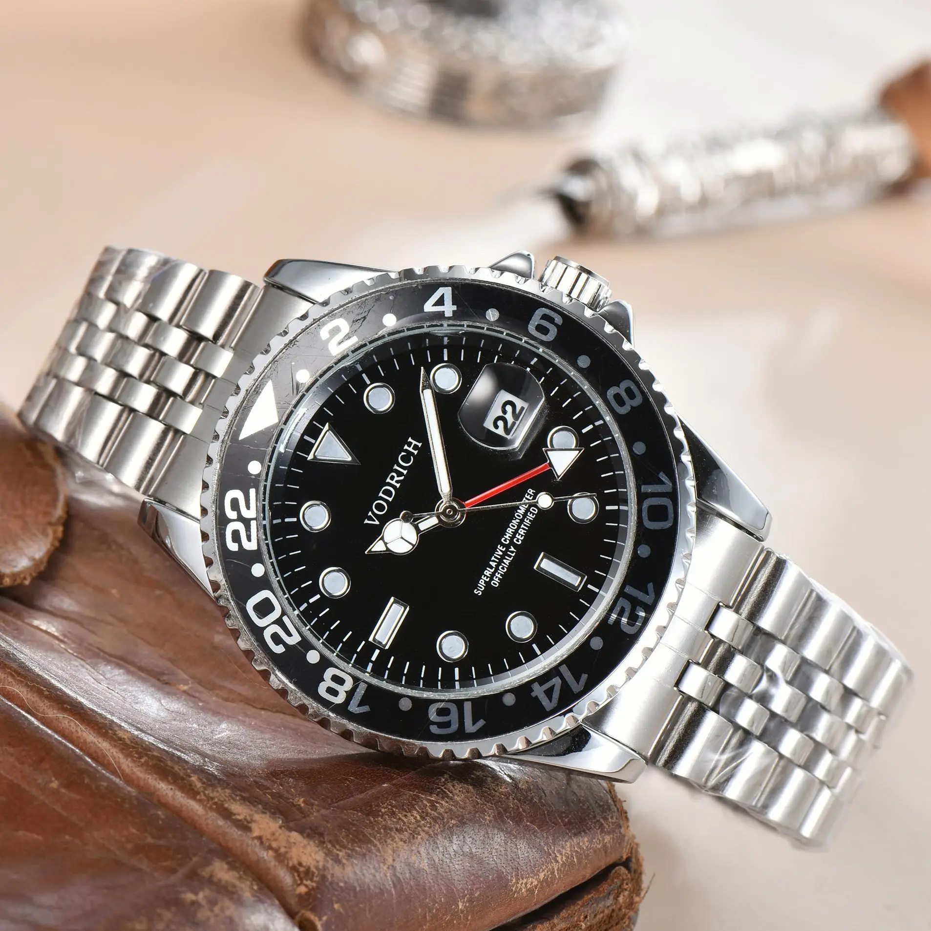 

Luxury Designer Watch Mens Casual Fashion Sport Watches Gift Montre Homme Luxe Gold Man 2021 Classic Brand Quartz GMT Wristwatch