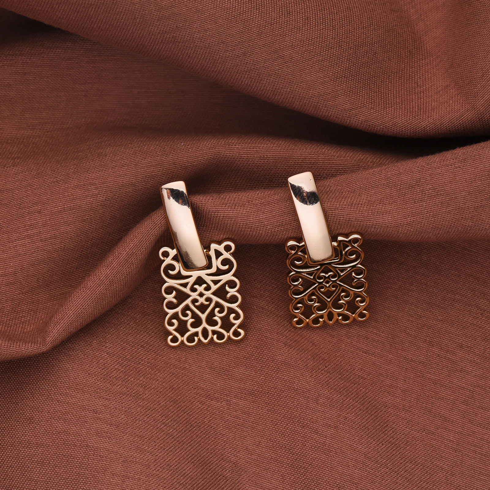 Creative Geometric Rose Gold Color Drop Earrings Hollow Symmetrical Pattern Aesthetic Pendant Earrings Jewelry Gifts