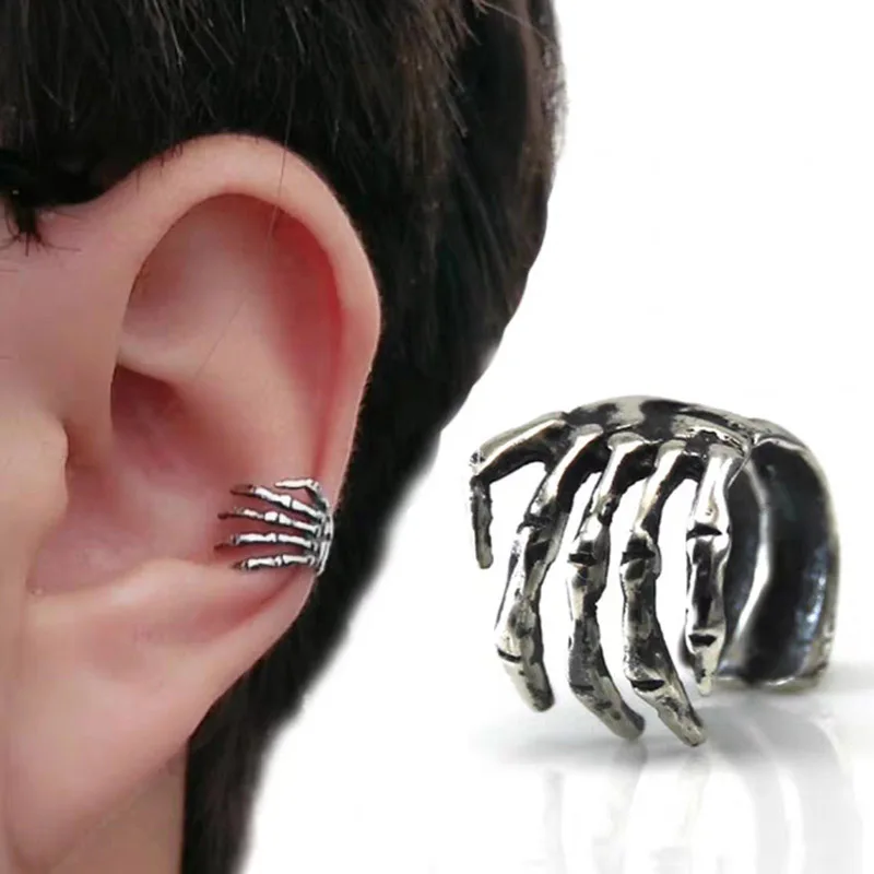 

Black Gothic Skeleton Hand Ear Cartilage Clip Fake Piercing Earring For Men Women Silver Color Punk Goth Halloween Jewelry Gift