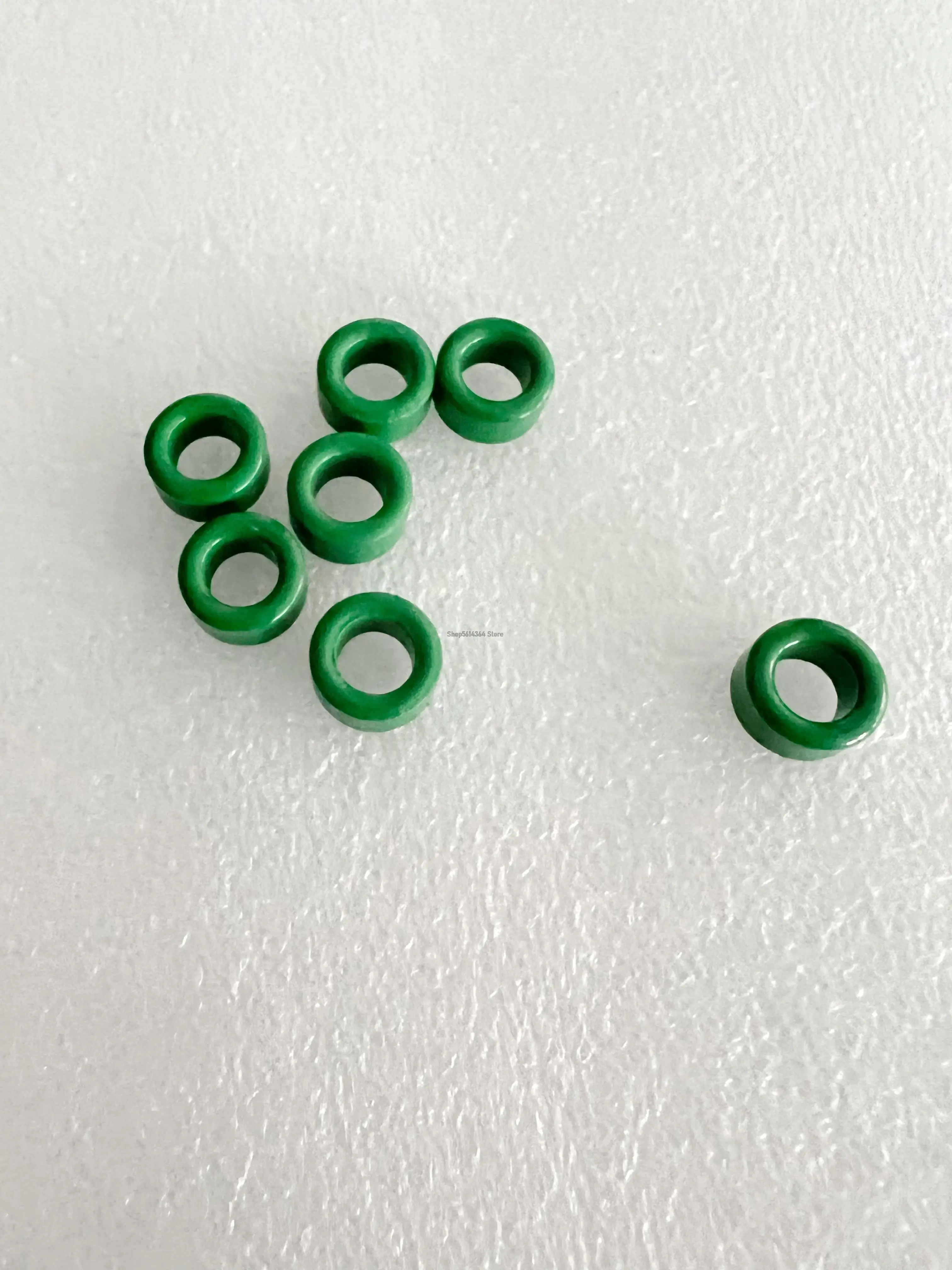 

Inner 5mm 9X5X3mm Power Transformer Ferrite Toroid Cores Green 100pcs