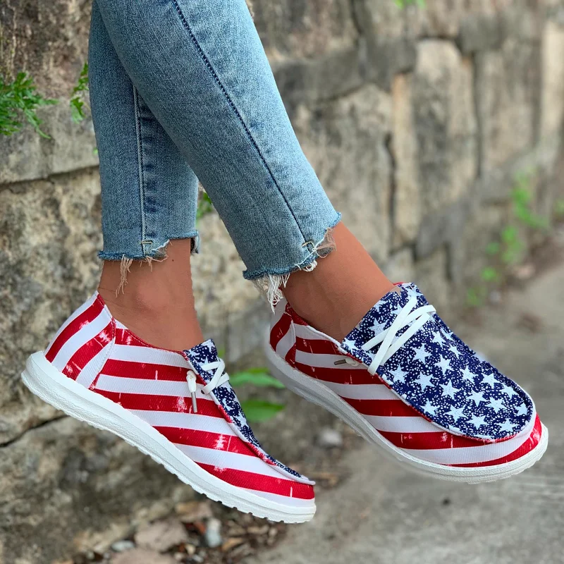 2023 Canvas Shoes Woman Light Weight Slip-on Flat Sneakers Ladies Summer Breathable Cloth Loafers Brand Design Print