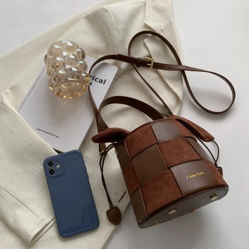 Checkered Bucket Bag New Style Shoulder Bag Oblique Straddle Women Bag