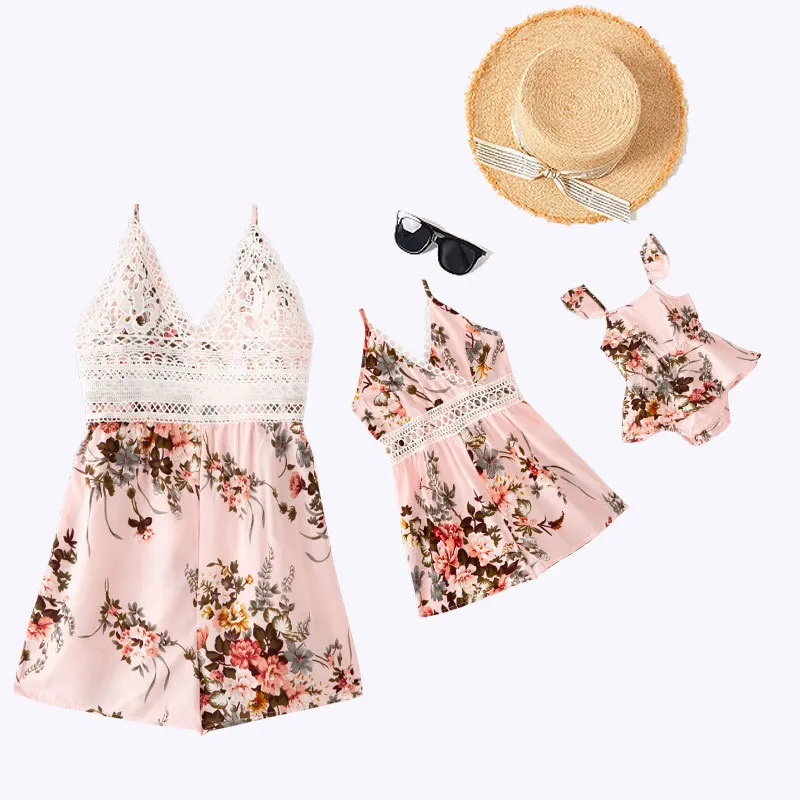 

Embroidered Patchwork Pink Red Flower Mother-daughter Summer Mother-baby Dress Baby Lace Romper Dress Short