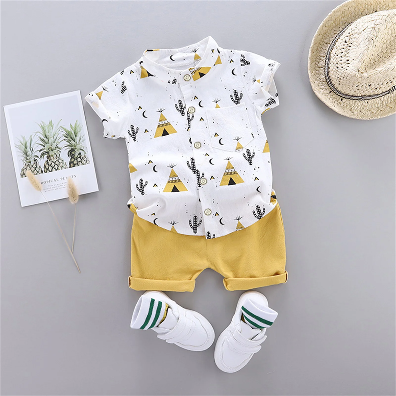 

PatPat 2pcs Toddler Baby Boy Clothes Baby Clothes 1-6 Years Old Casual Pyramid Cactus Print Shirt and Summer Casual Shorts Set