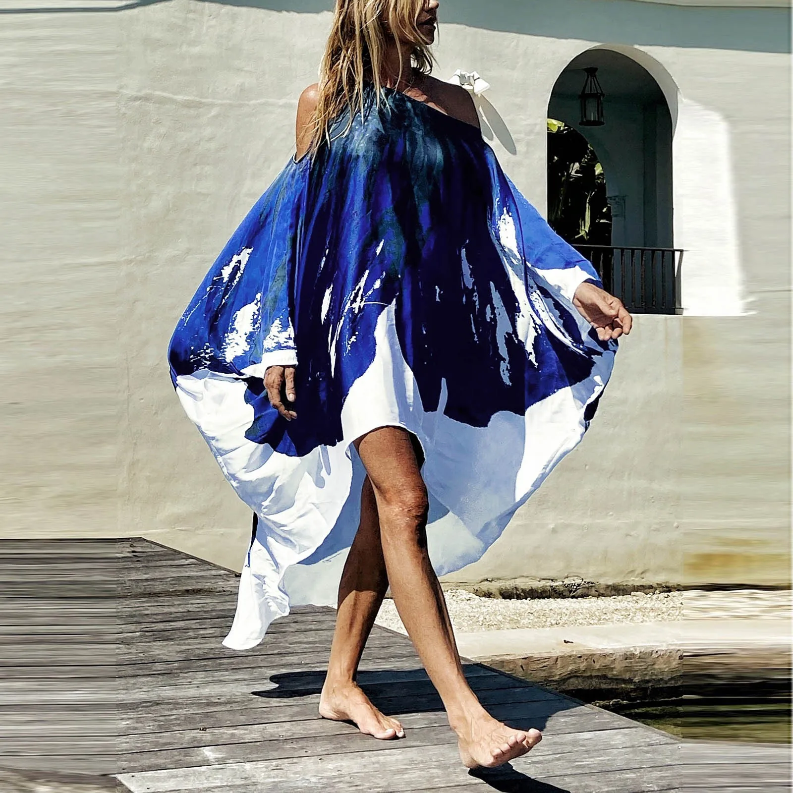 

Women'S Street Style Off Shoulder Beach Blouse Irregular Swallow Tail Women'S Dress Female Shirts Summer Top Cover Ups Sunscreen