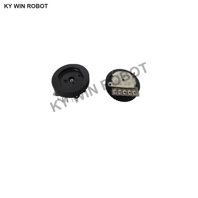 

4pcs/lots B5K*2 Imported Japanese Duplex Radio MP3/4 Ribbon Wheel Dial Gear Potentiometer 16*3mm