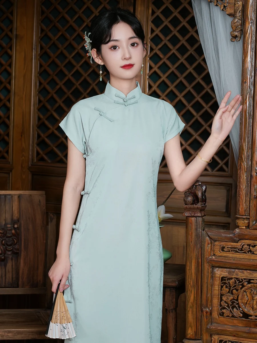 Женский кардиган в стиле Ципао ярко-синий с темными цветами лето