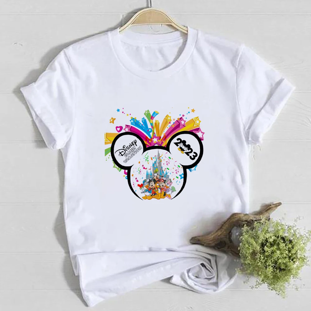 

Disney Mickey Women Clothes 2023 Fashion New Family Vacation T-shirts Europe and America Harajuku Trend Lady Tops Hipster Shirt
