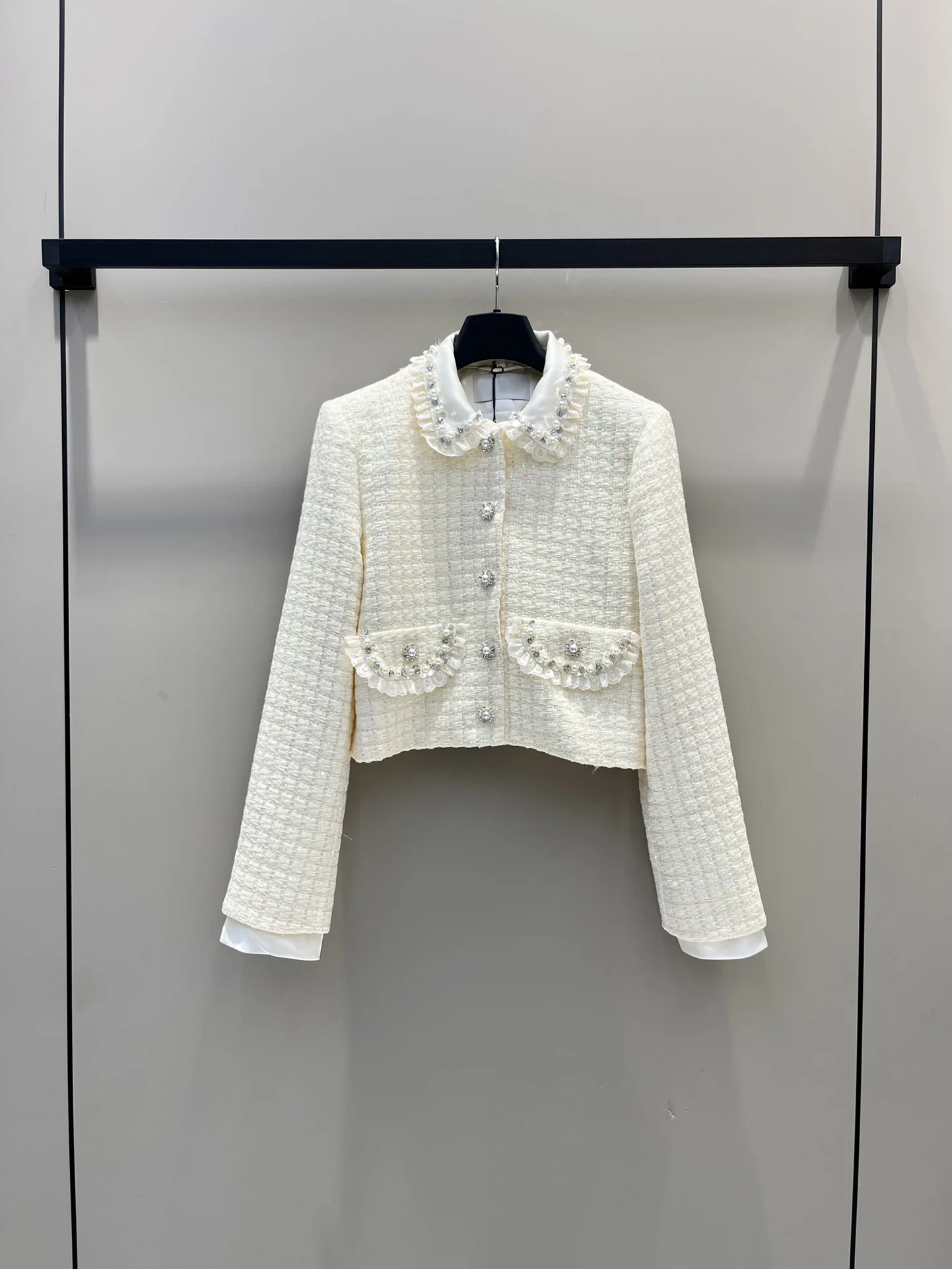 

Autumn and winter new pearl lapel lace bead woven coat