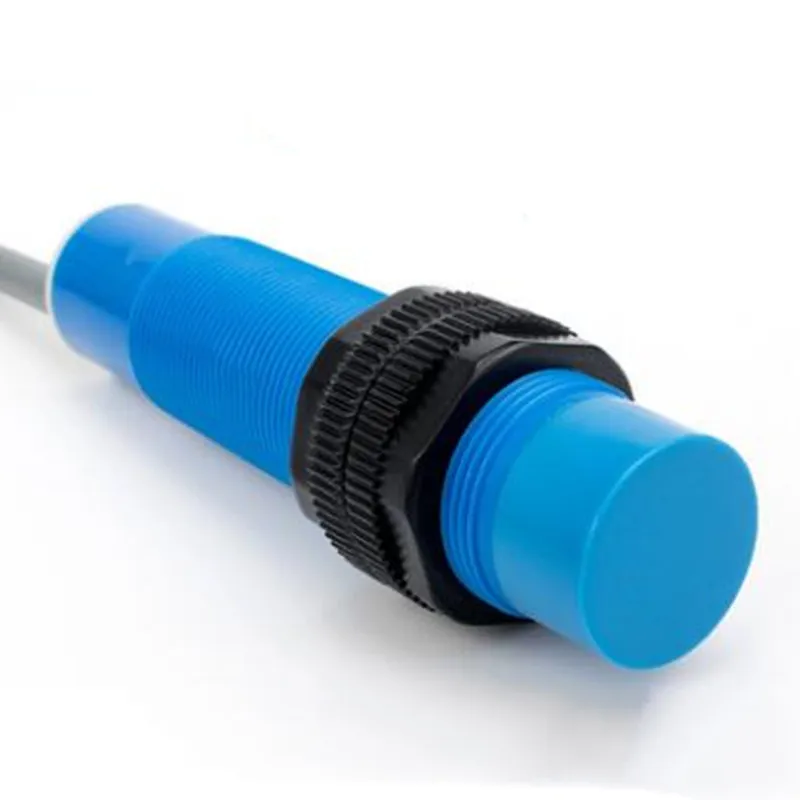 Емкостный датчик приближения M18 неметаллический обнаружения уровня жидкости |