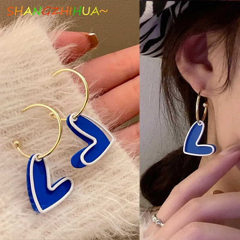 

SHANGZHIHUA The 2022 New Korean Fashion Klein Blue Heart-Shaped Pendant Earrings are Feminine and Simple Jewelry Accessories