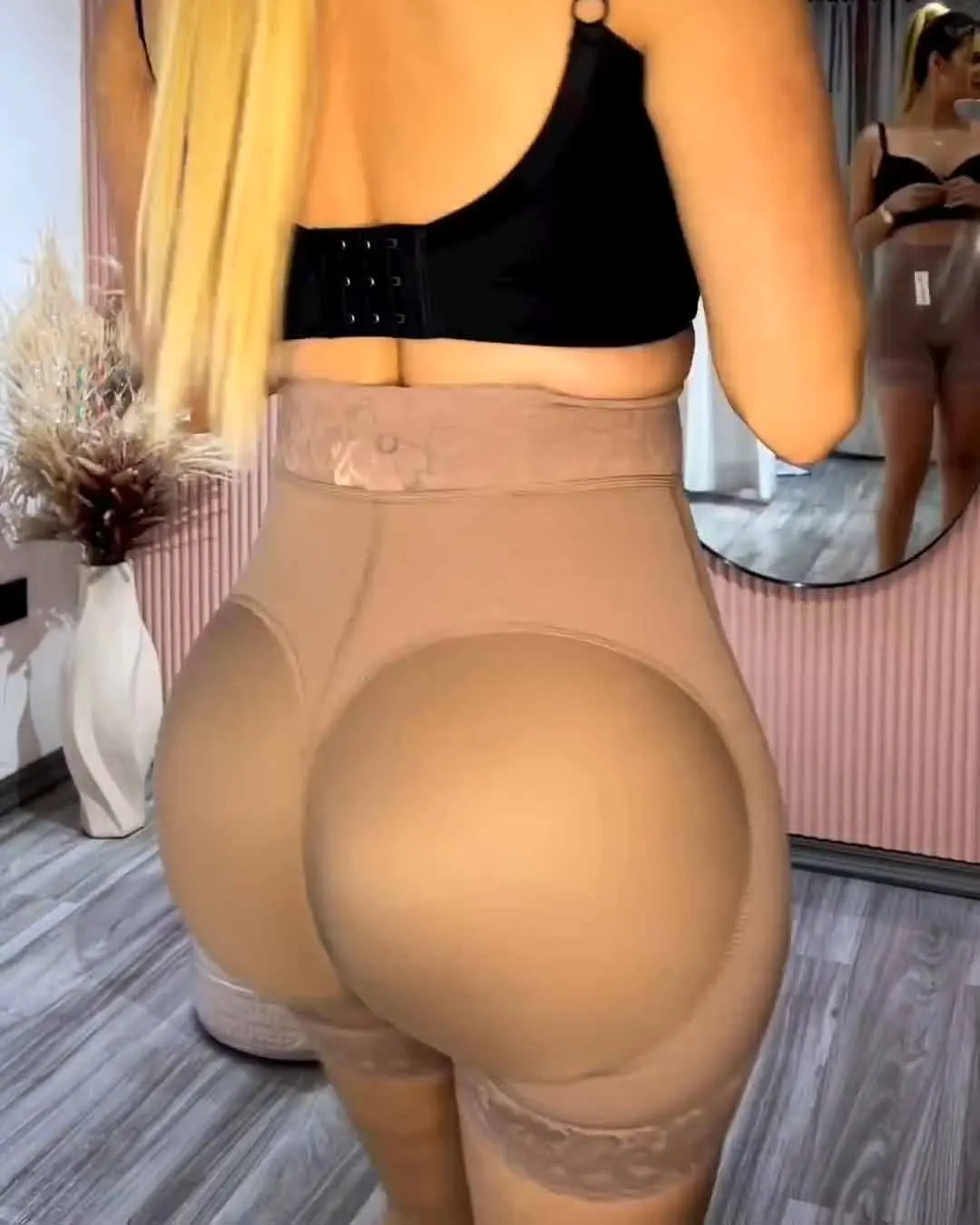 Faja Colombian High Waist Shaping Shorts With Three-Button Women Tummy Control Underwear for a Flawless Silhouette