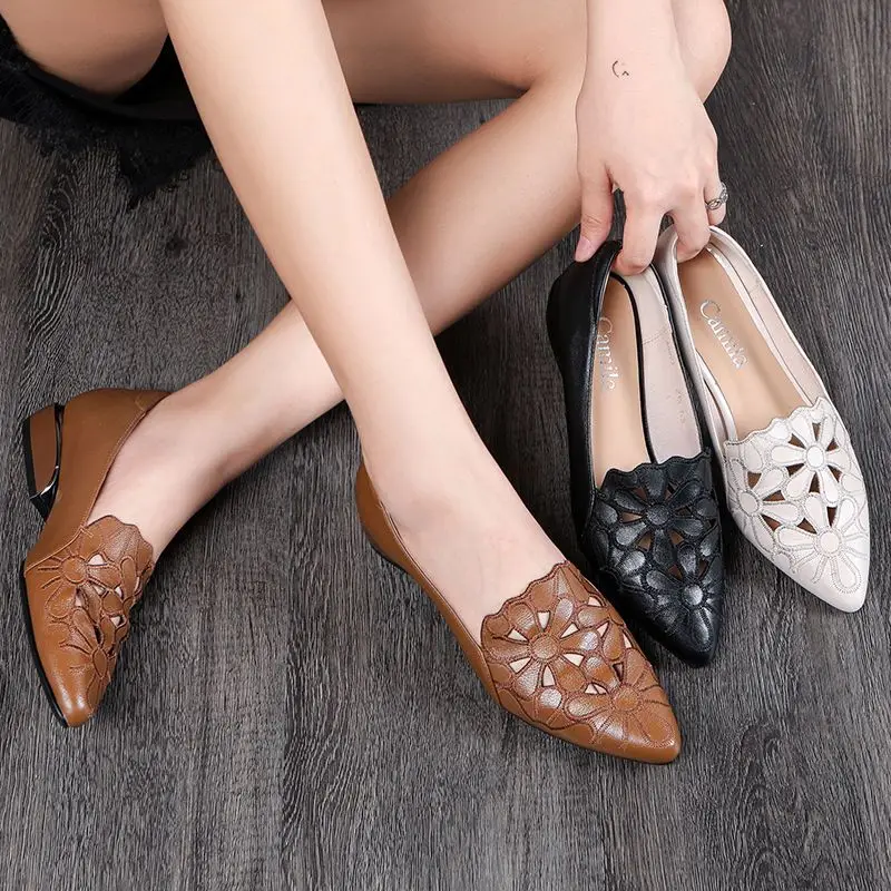 Women Fashion PU Low Heel Flat Shoes Flower Embroidery Hole Breathable Mesh Low-heeled Single Ladies Big size 42 zapatos mujer