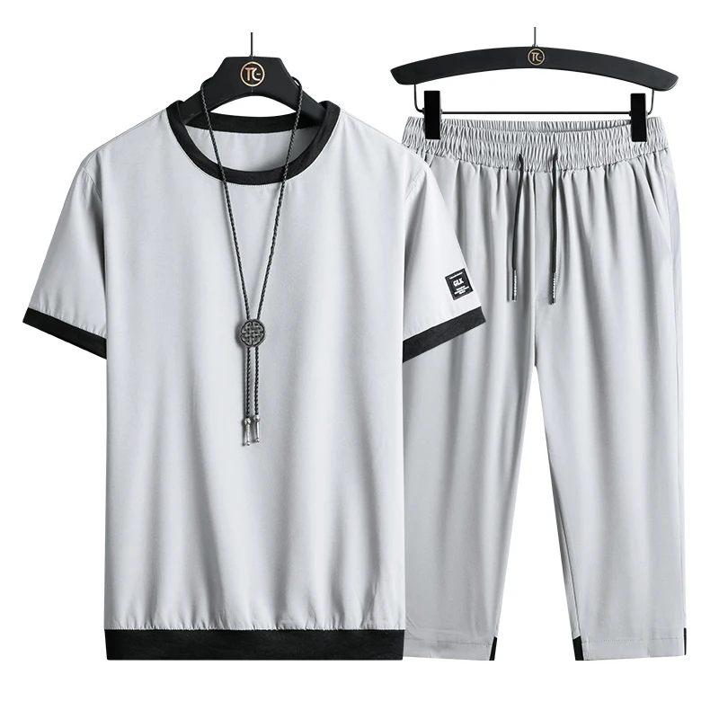 Костюм спортивный мужской из двух предметов Свитшот и капри | Мужская одежда