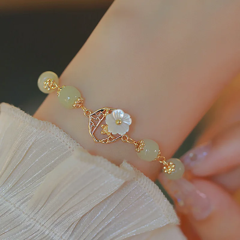 

VENTFILLE Gold Color Hetian Jade Flower Bracelet For Women Girl Peach Blossom Shell Vintage Jewelry Birthday Gift Dropshipping