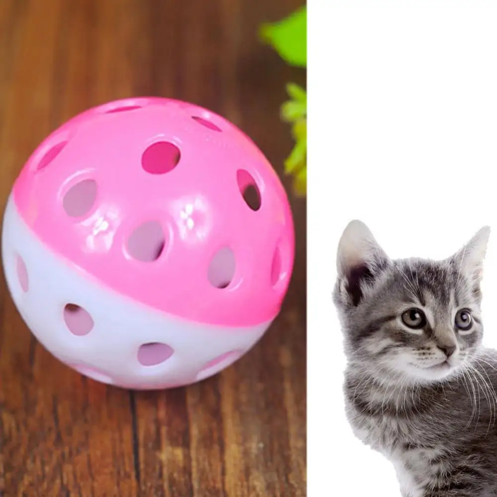 

Hot Sales！！ Plastic Puppy Cat Round Play Ball with Bell Pounce Rattle Pet Chew Toys