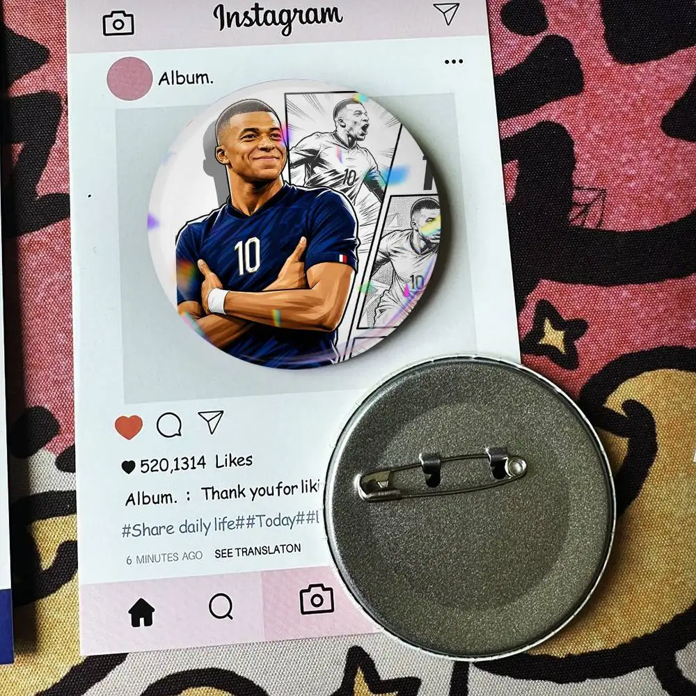 Фото Футбольный значок Kylian Mbappé, круглый, 25, 32, 44, 58, 75 мм, для фанатов, коллекционеров, подарок друзьям, брошь, сувенир №2
