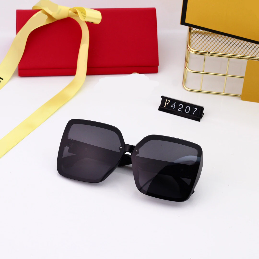 

Luxury Design New Fashion Oversized Women Sunglasses Brand Designer Female Big Frame Gradient Sun Glasses gafas mujer Oculos