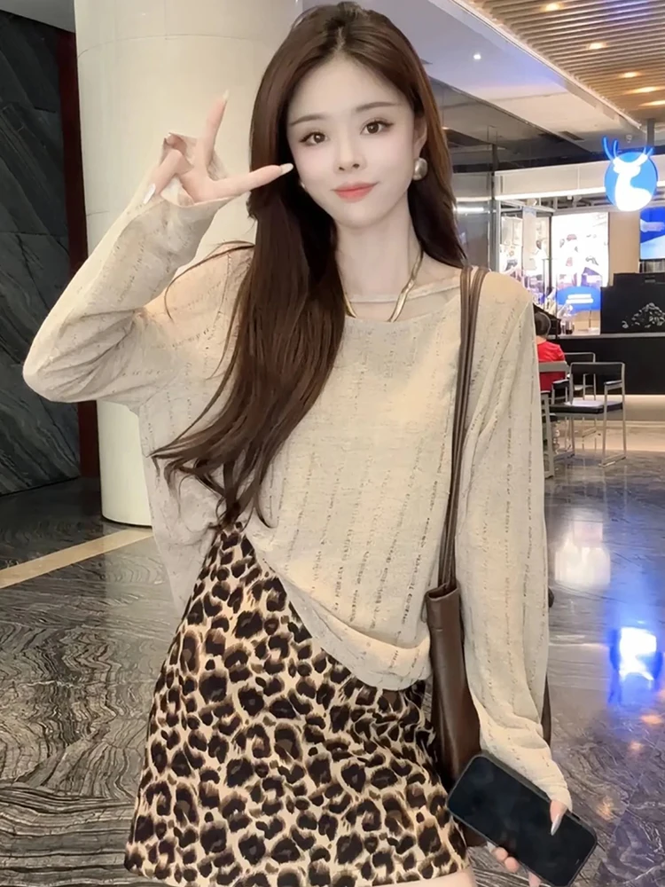 Unique Beautiful Mini Set Deep Autumn and Winter Wear High Sense Graceful Knitted Top Leopard Print Skirt Two-piece