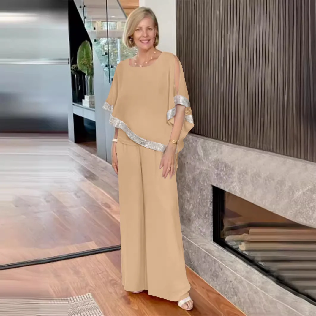 Женский брючный костюм с рукавом летучая мышь и блестками