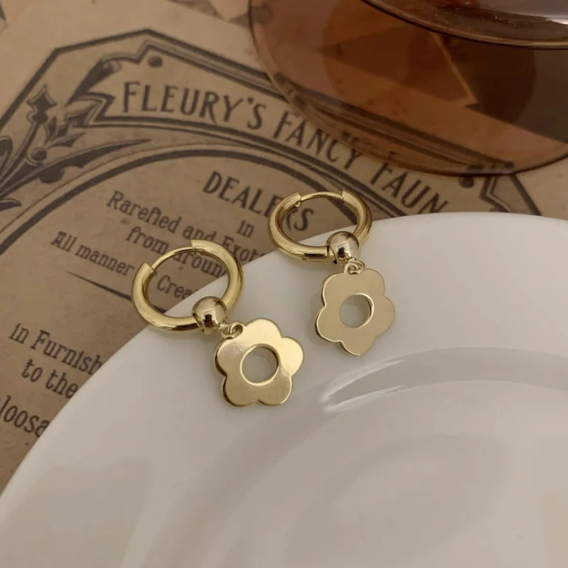 

ALLNEWME Cute Romantic Gold Silver Color Alloy Floral Hoop Earrings for Women Hollow Out Flower Long Earring Korean Jewelry Gift