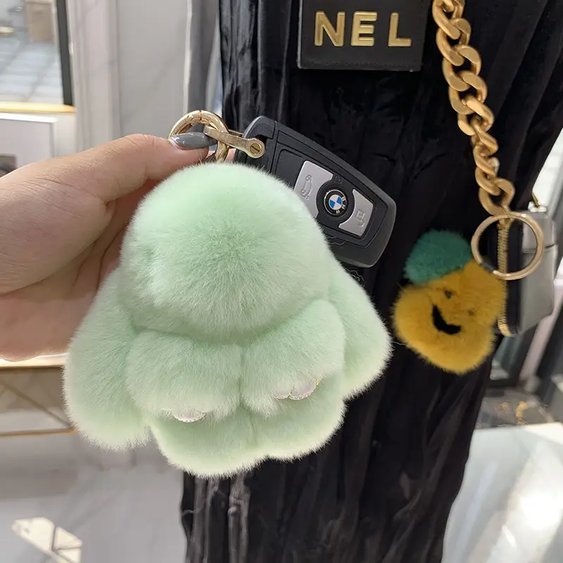 Fluffy Real Rabbit Fur Bunny Keychain Ladies Keychain For Car Keys Phone Keyring Plush Wholesale Bag Accessories Luxury Bag Moto