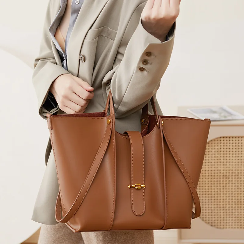 

Women bag Cow real leather high-capacity tote bag High sense female bag new small cowhide commuter women's bag