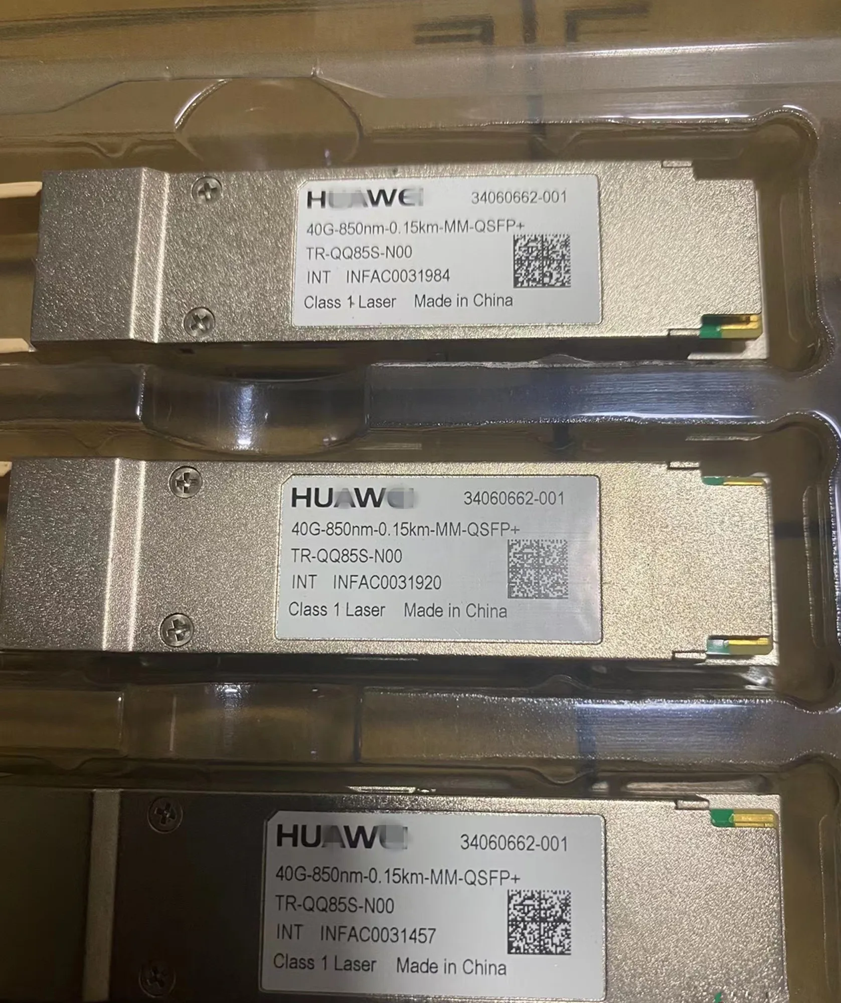 40G QSFP fiber module Hua Wei/34060662-001 FTL410QE3C-HU TR-QQ85S-N00 40G-850NM-0.15KM-MM-QSFP+/40G QSFP fiber transceiver