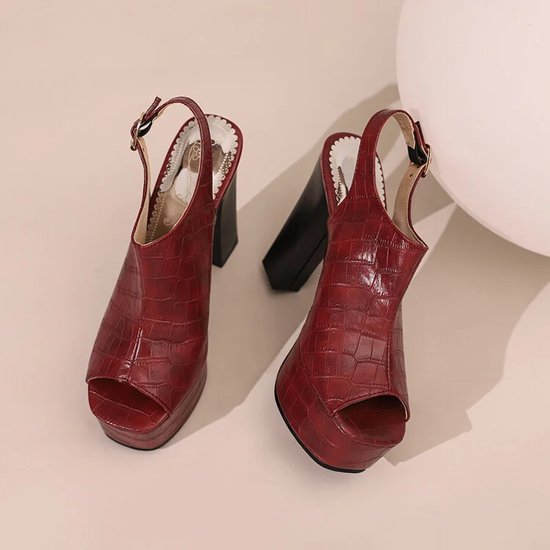 FXYCMMCQ 2022 Spring European and American High-heeled Fish Mouth Solid Color Temperament High-heeled Plus Size Sandals 33-52