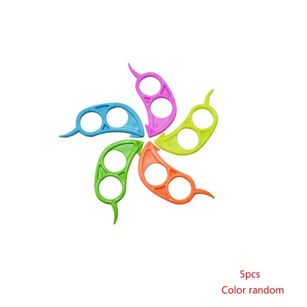 

High Quality Random Color Plastic Handhold Portable Mini Fruits Orange Lemon Plastic Mouse Opener Peeler Ring Kitchen Tools