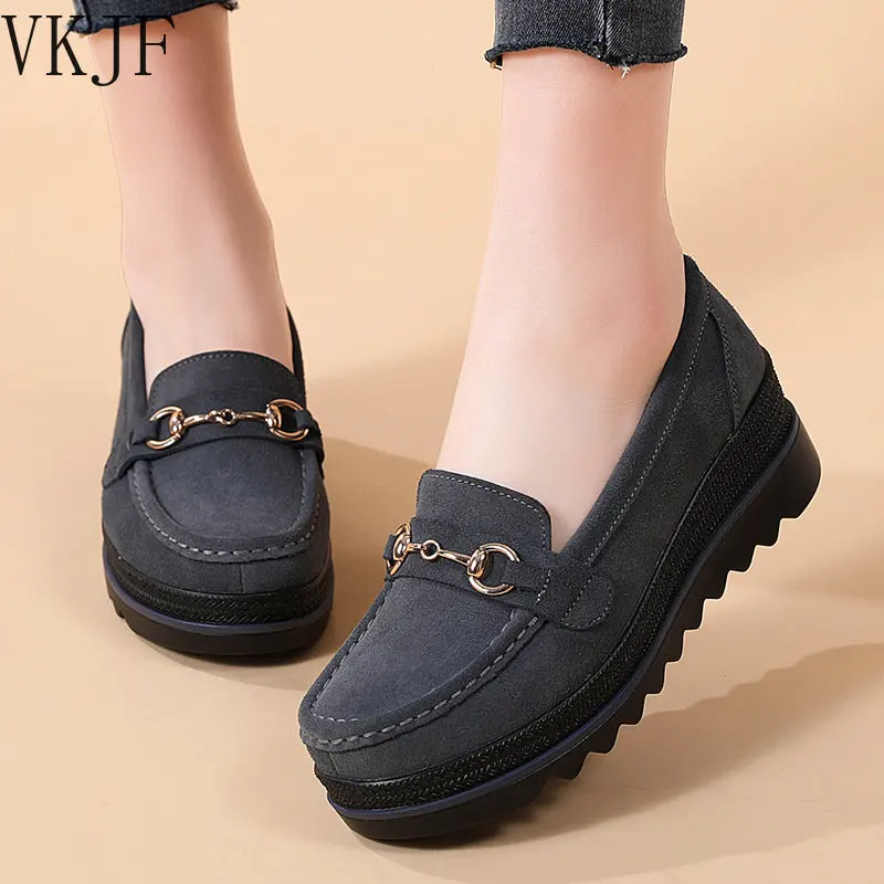 

2023 Autumn High Quality Women Shoes Light Comfort Flas Platform Shoes Metal Buckle Casual Mother Shoes Wedge Women Loafers