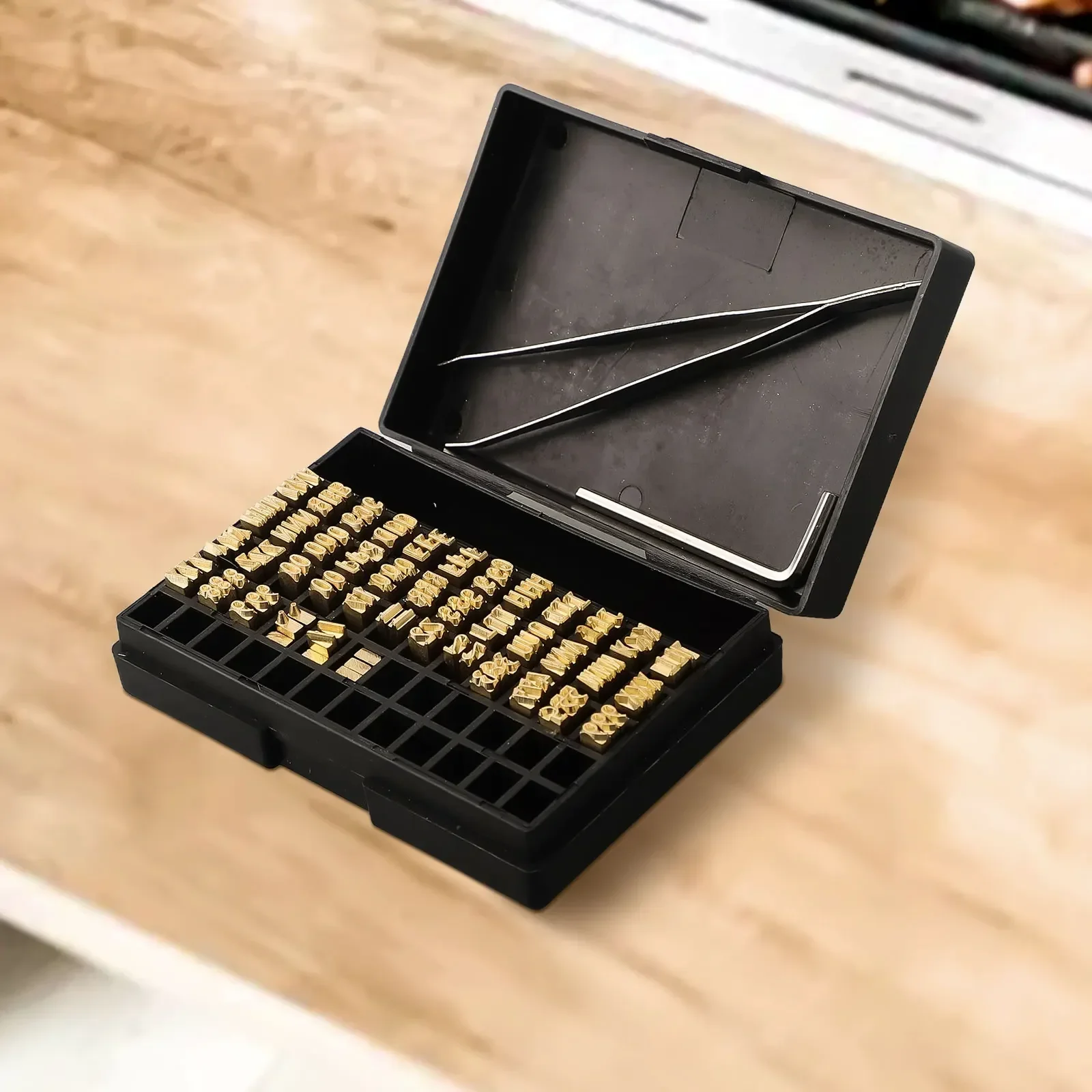 Полуавтоматическая печатная машина для кодирования шрифтов 2*4*15 см