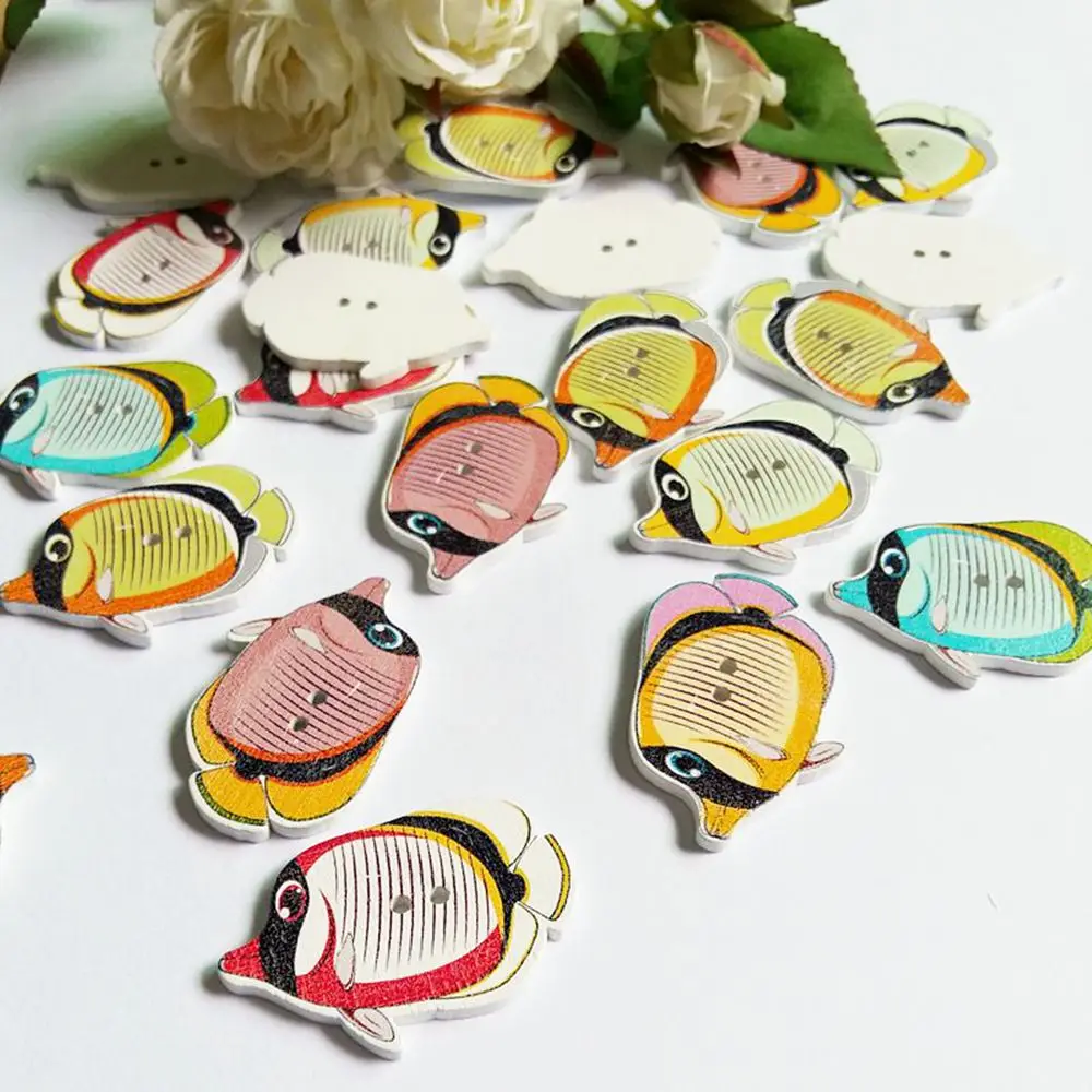 

40pcs/lot fish buttons 2 Holes Mixed Random color Wood Buttons Scrapbook Accessories 38x25mm